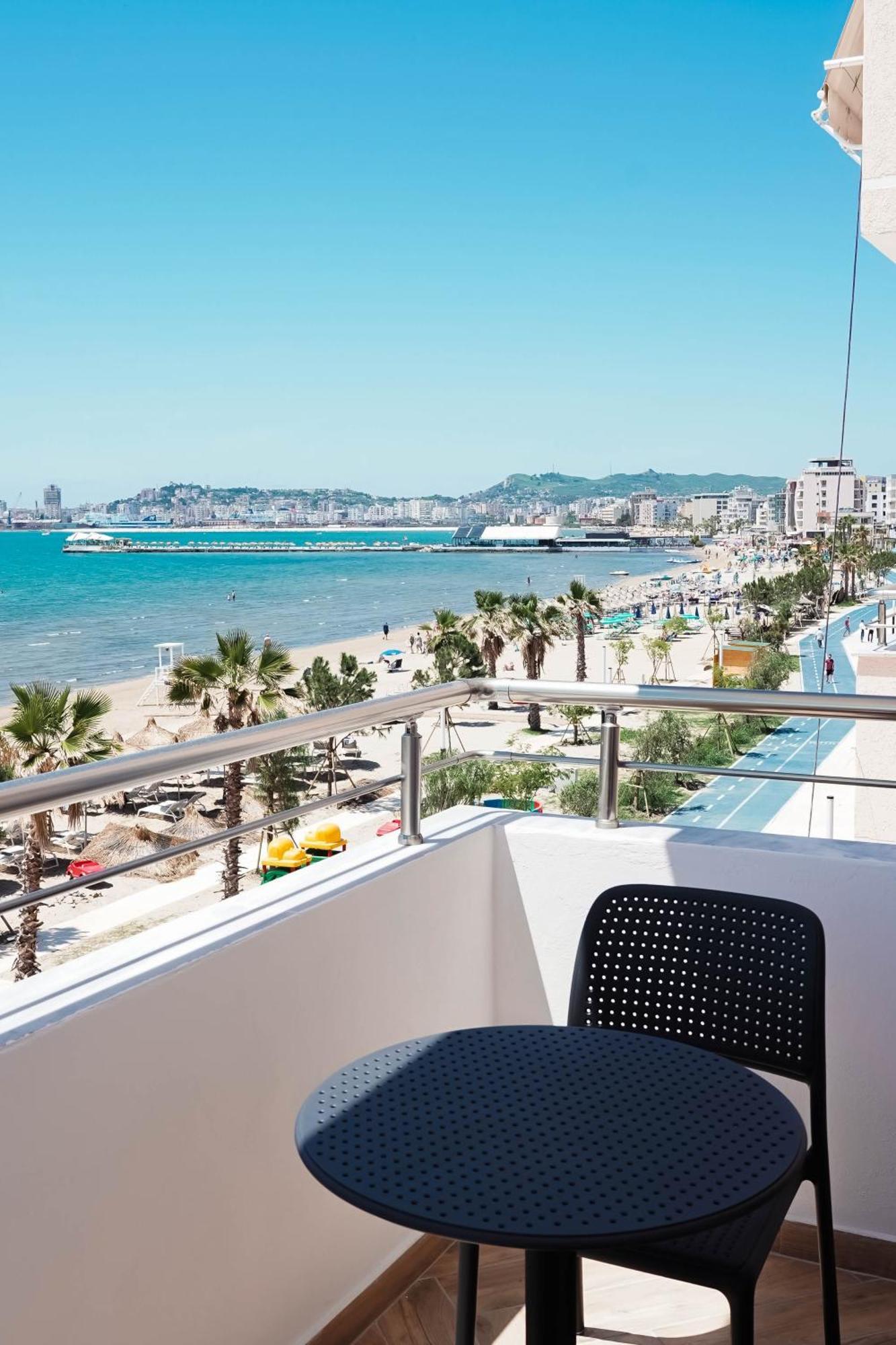 Marina Rooms Durrës Exterior foto